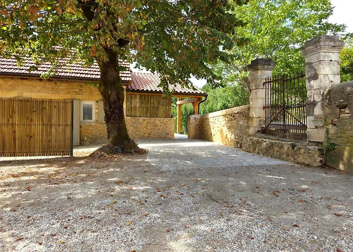 Clos Du Noyer - Cocon Ressourçant Avec Couvert Hébergement de vacances