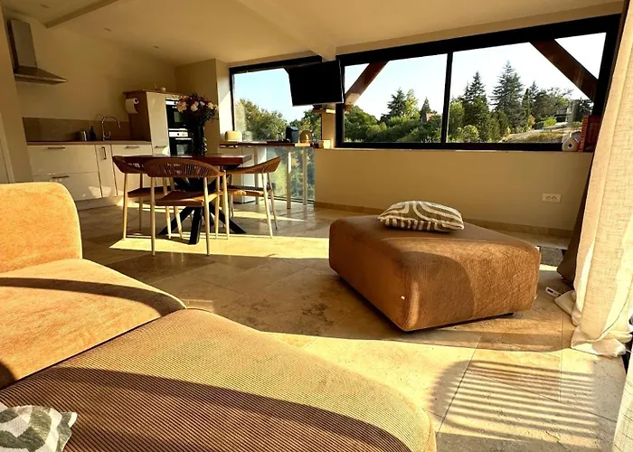 Clos Du Noyer - Cocon Ressourçant Avec Couvert Hébergement de vacances *